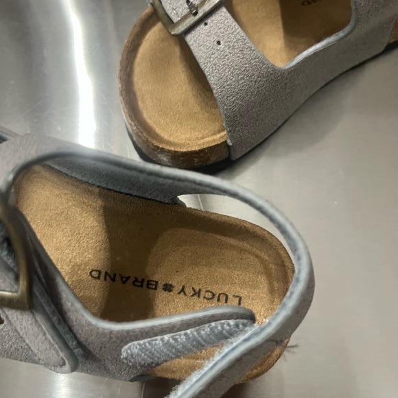 Sandals - Picture 3 of 5